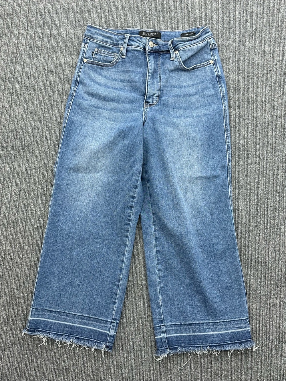 Judy Blue Wide Crop Jeans